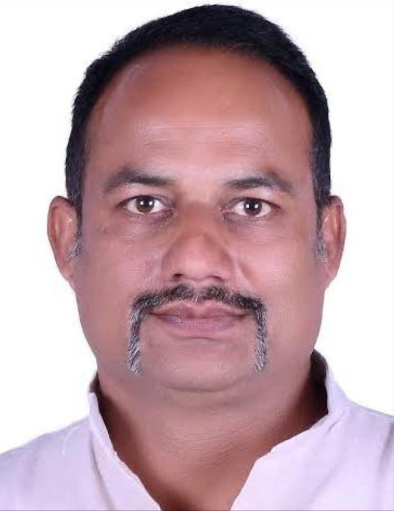 AMBIKAPUR : मंदिर परिसर में हुई कथित विवाद से भाजपा का कोई संबंध नहीं - रूपेश दुबे